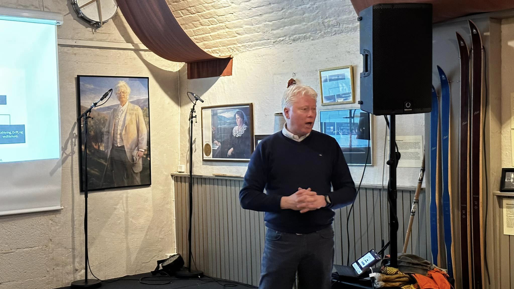 Artikkelbilde til artikkelen Veterantreff med sjef CYFOR